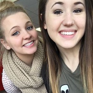 Meet your Posher, Baylee