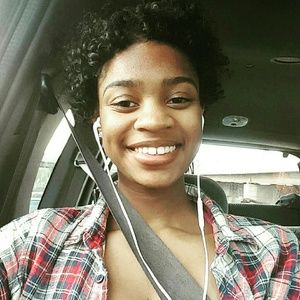 Meet your Posher, Janette