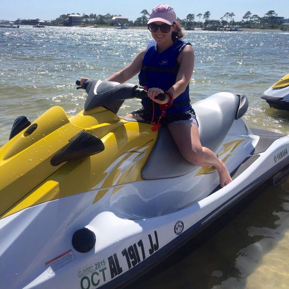 Meet your Posher, Cat