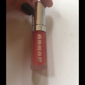 Buxom Full Bodied lip gloss in Cherry Flip