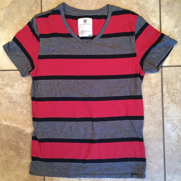 On the Byas V-neck T-shirt