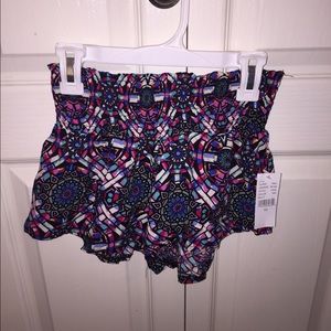 PacSun comfy fashionable brand new shorts