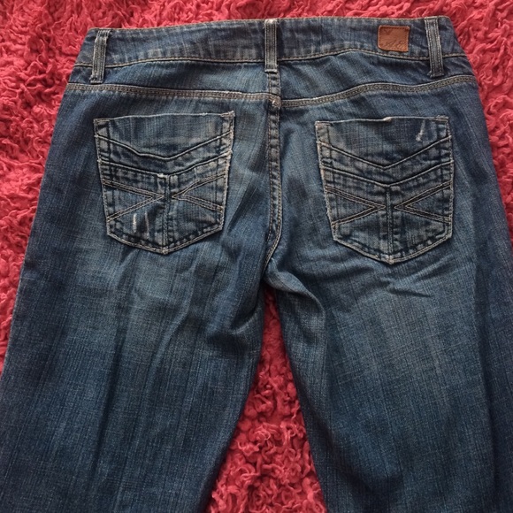 Jeans - Picture 3 of 4