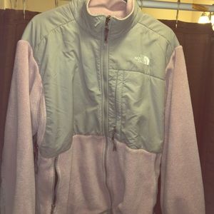 Authentic pink and Gray north face☺️.