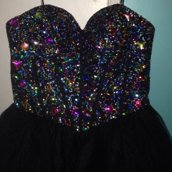 Homecoming dress size small Narianna