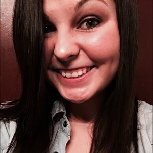 Meet your Posher, Savannah