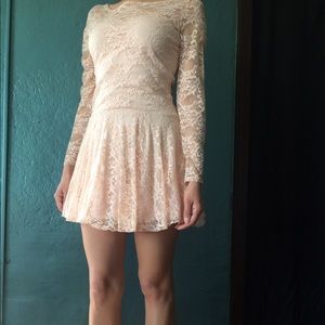 Ballet pink lace dress additional photos