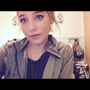 Meet your Posher, Katherine