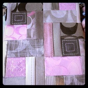 Over-the-shoulder Couch purse