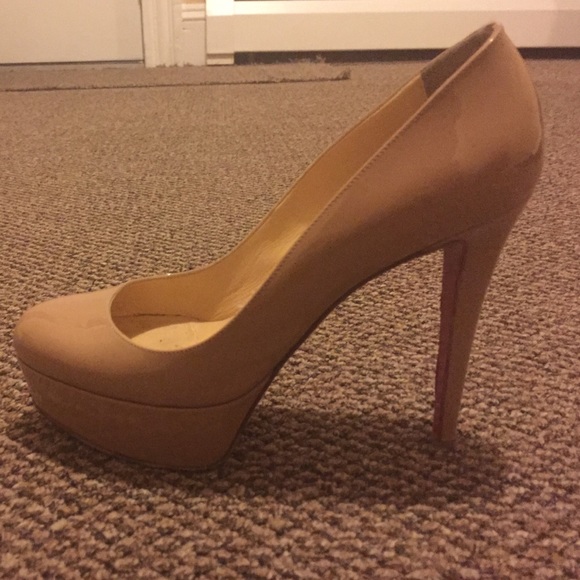 Christian Louboutin nude patent Bianca heels 37.5
