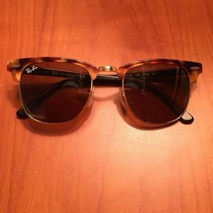 Ray-Bans-- Club Master Fleck (Brand New!)