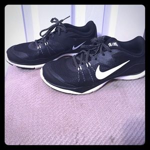 Nike flex training 5 sneakers