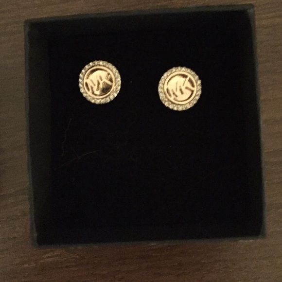 Knockoff Michael Kors Stud Earrings!