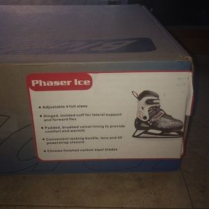 hockey skates