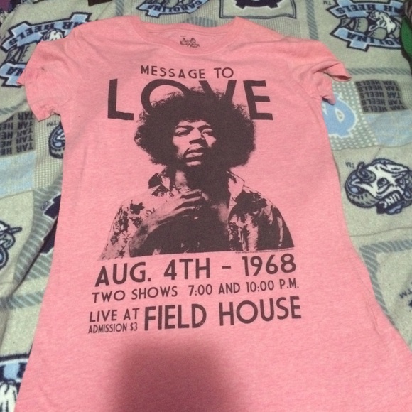 T shirt.