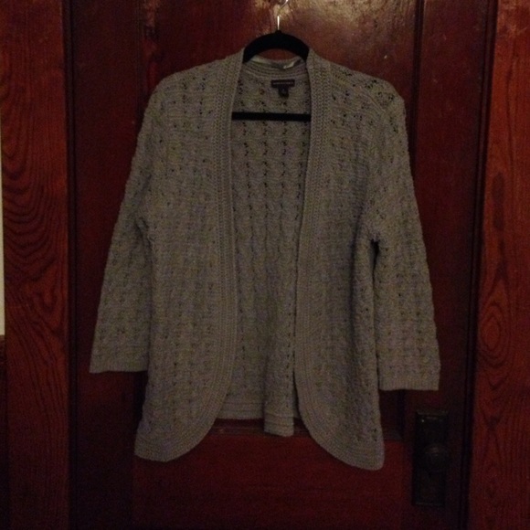 Gray sweater