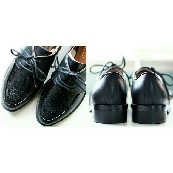 Topshop Shoes - Topshop | NWT "Felix" Lace-Up Oxford Flats Topshop Shoes - Topshop | NWT "Felix" Lace-Up Oxford Flats