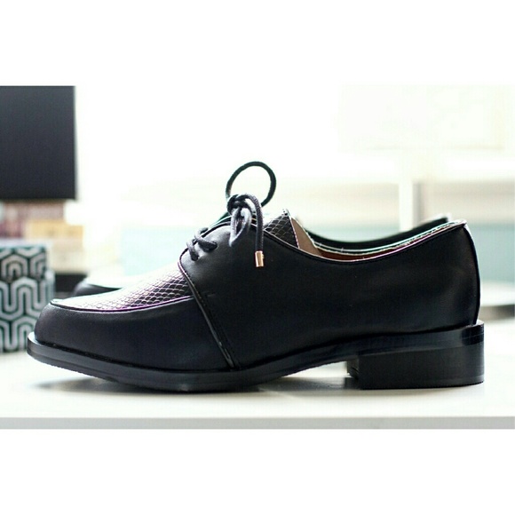 Topshop Shoes - Topshop | NWT "Felix" Lace-Up Oxford Flats Topshop Shoes - Topshop | NWT "Felix" Lace-Up Oxford Flats