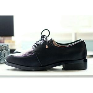 Topshop Shoes - Topshop | NWT "Felix" Lace-Up Oxford Flats Topshop Shoes - Topshop | NWT "Felix" Lace-Up Oxford Flats