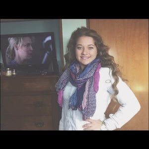 Meet your Posher, Tabatha