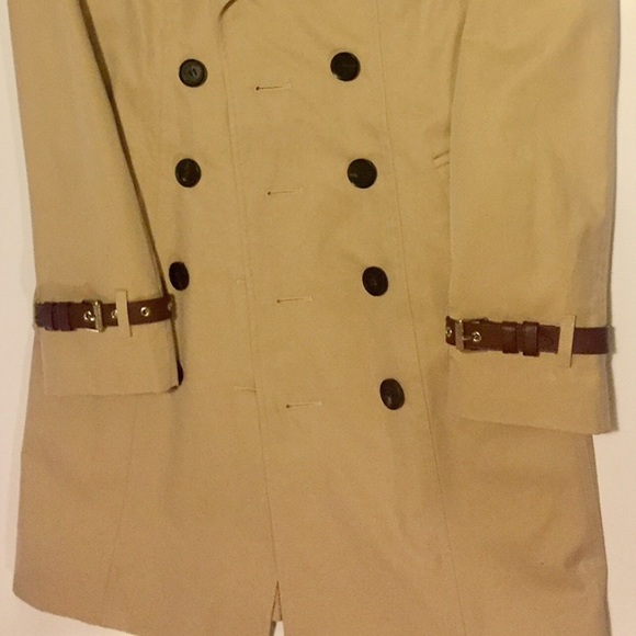 Burberry Trench coat - Picture 2 of 2