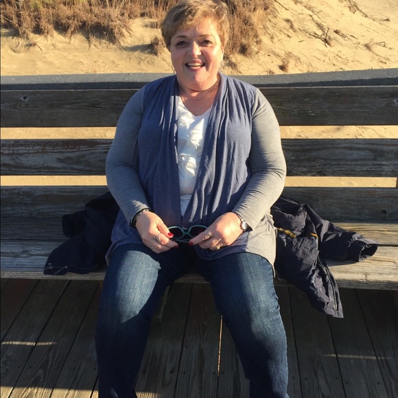 Meet your Posher, Denise - Picture 5 of 6