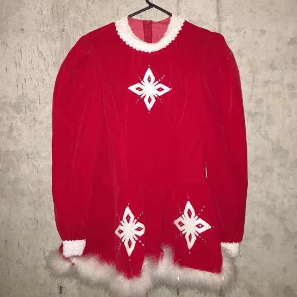 Dresses & Skirts - Super fun holiday dress