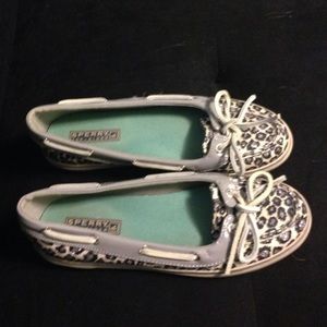 Rare Silver glitter cheetah print sperrys