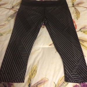 Under armour running capris