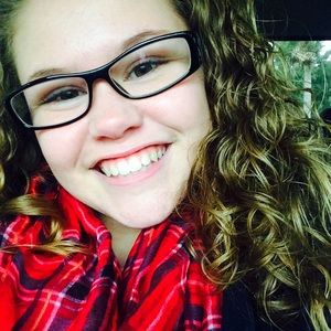 Meet your Posher, Elisabeth