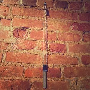 NWT Stunning White House Black Market Necklace