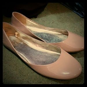 Nude patent leather flats