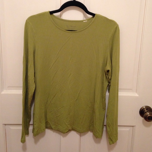 Chico's lime green top