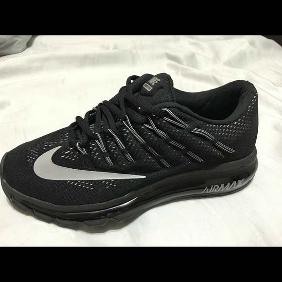 AirMax 2016 size 8