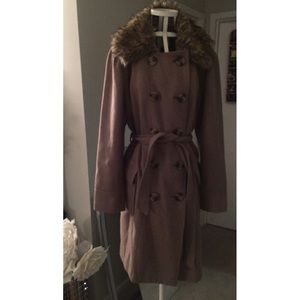 Old Navy Coat with Fur Collar