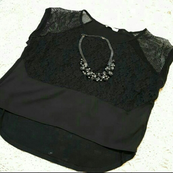 Tops - 💥Black top💥