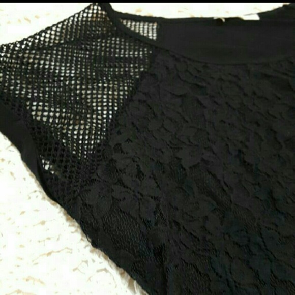 💥Black top💥 - Picture 2 of 4