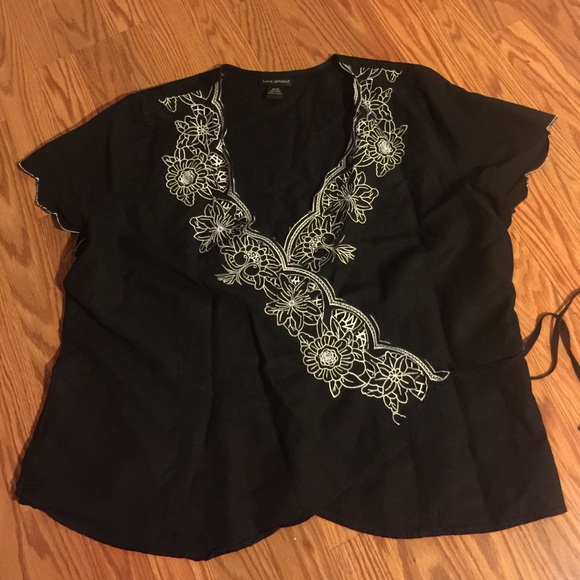 Lane Bryant wrap shirt w/ embroidery