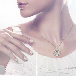 Swarovski | silver Circle Pendant