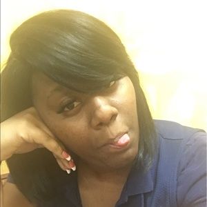 Meet your Posher, Chantilly