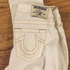 True Religion White Capris Size 26