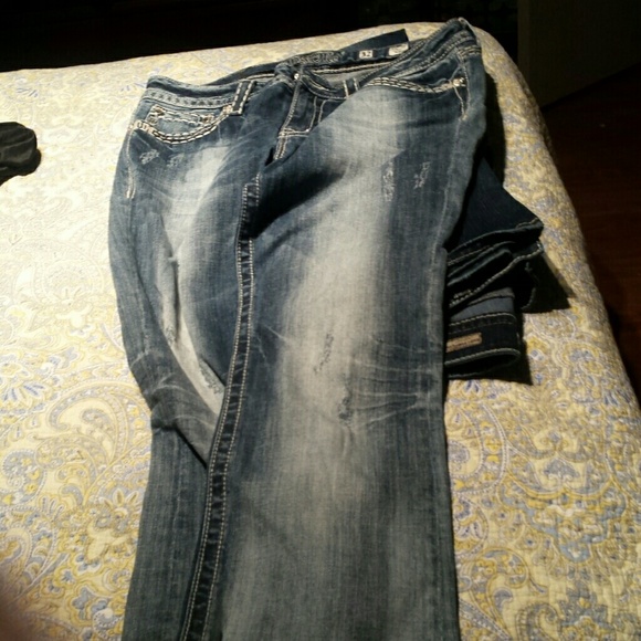 Jeans