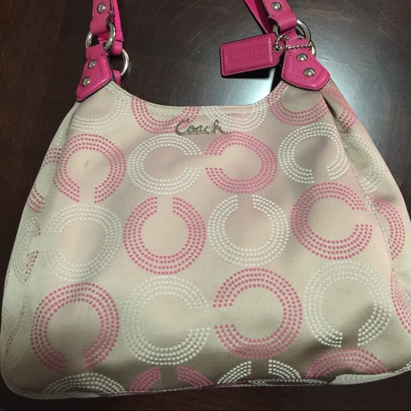 💯 authentic shoulder Coach purse