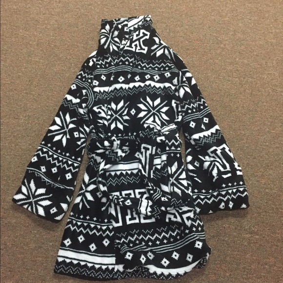 NWOT Victoria secret PINK robe - Picture 1 of 2