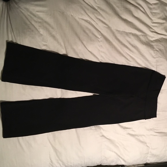 Lululemon groove pants size 8