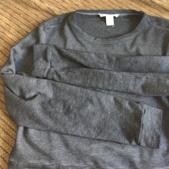 Cropped grey sweater - Picture 2 of 3