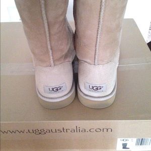Ugg Tall Tan boots