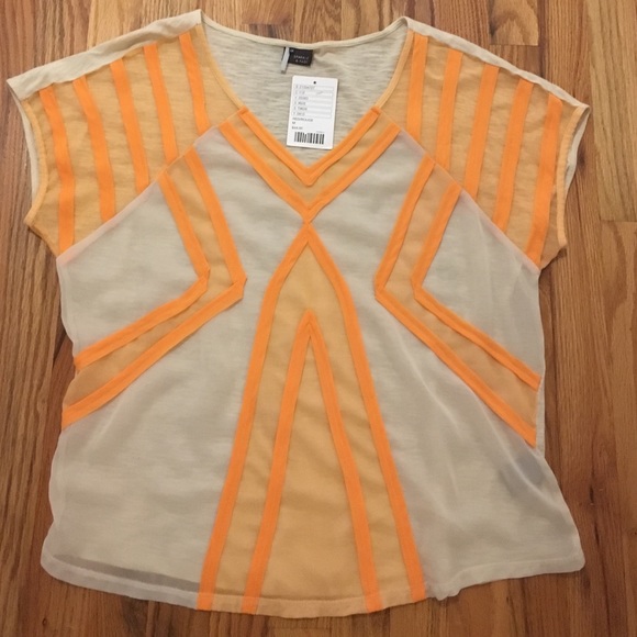Mixed media top