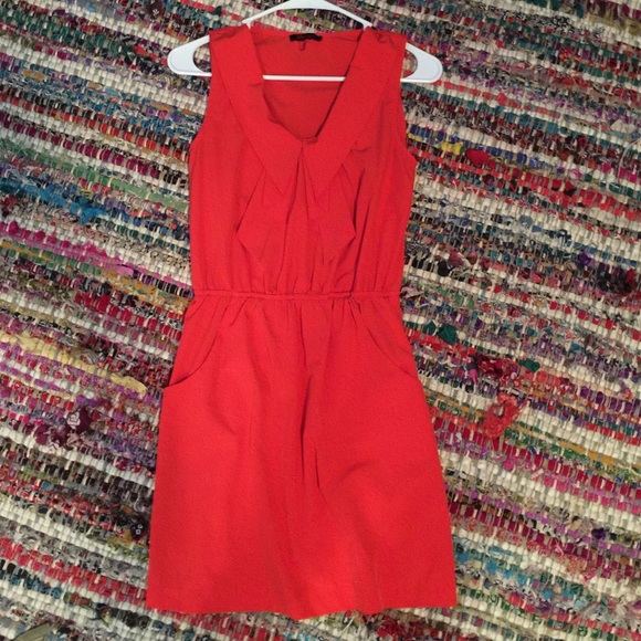 Red pocketed dress