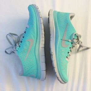 Tiffany Blue Free Run 3.0 V4